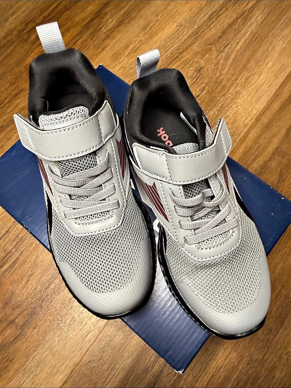 Reebok Rush Runner 5 ALT Kids Gray & Black Sneakers US 13 NWT